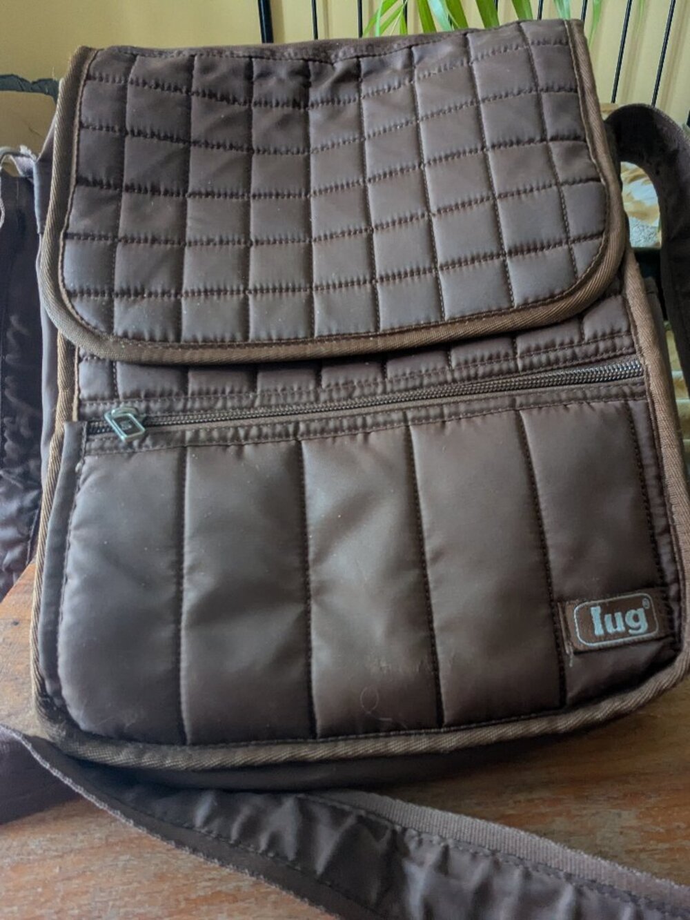 Lug Crossbody bag